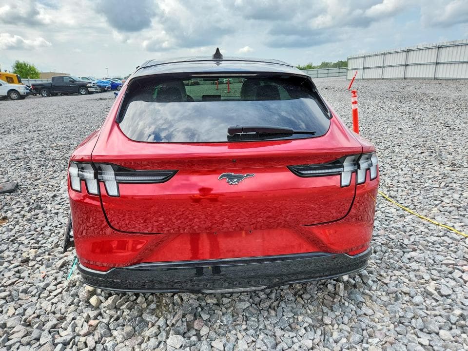 2021 FORD MUSTANG MACH-E PREMIUM 6