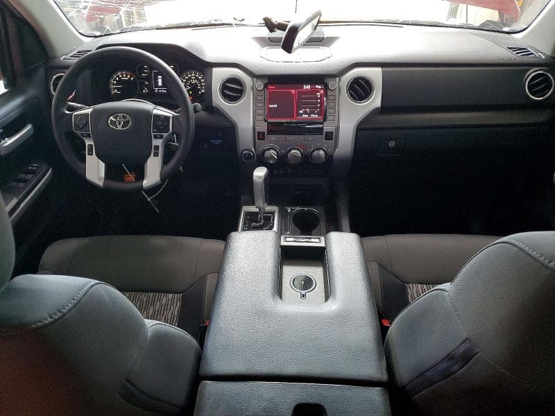 2020 TOYOTA TUNDRA SR5 8
