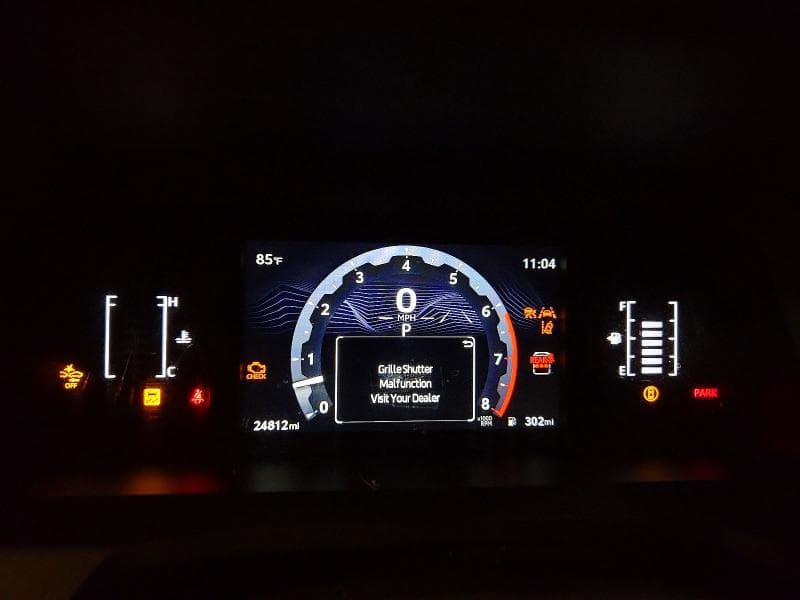 2025 TOYOTA 4RUNNER SR5 9