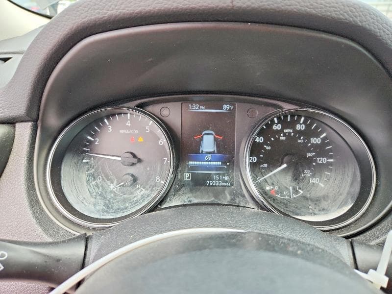 2017 NISSAN ROGUE SV 9