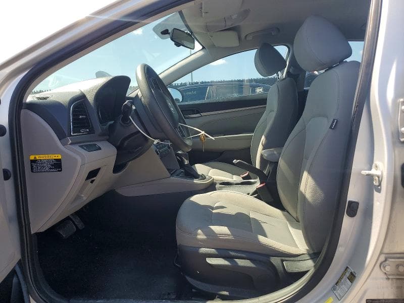 2017 HYUNDAI ELANTRA SE 7