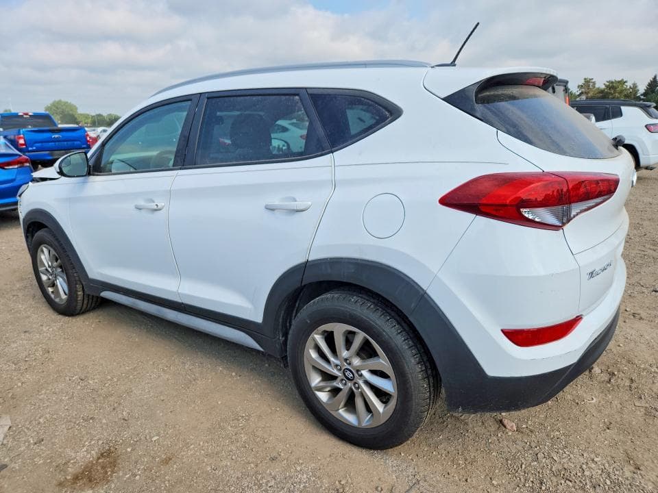 2017 HYUNDAI TUCSON SE 2