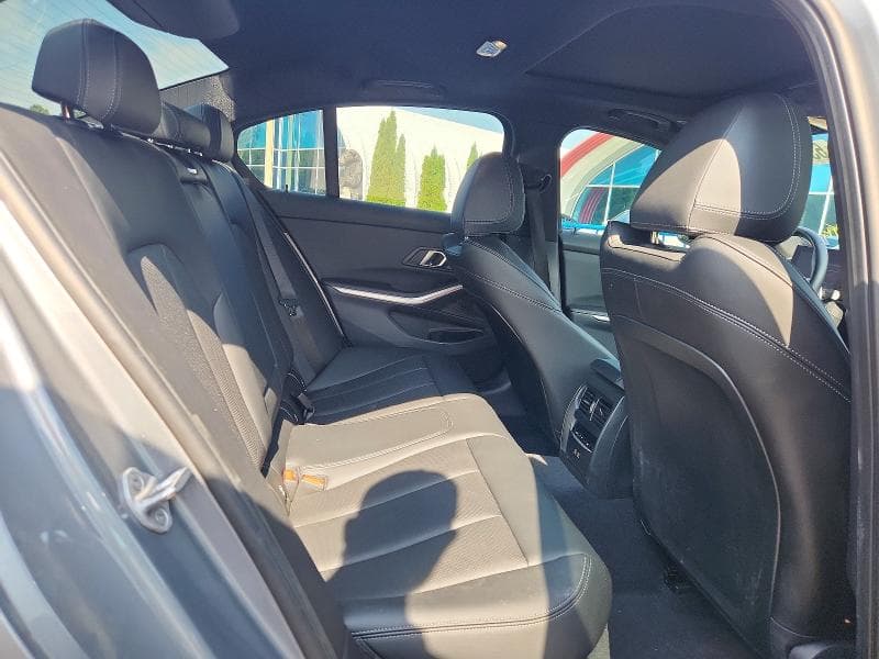 2024 BMW 330XI 10