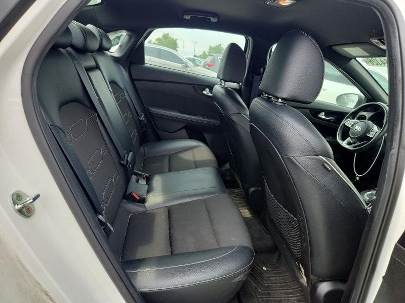 2021 KIA FORTE GT LINE 10