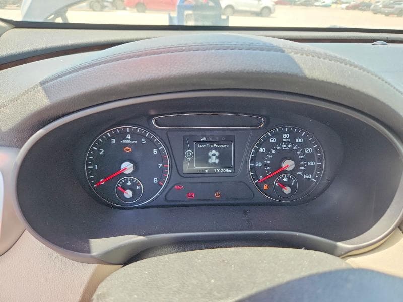 2018 KIA SORENTO LX 9