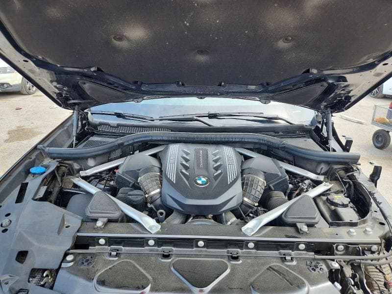 2023 BMW X6 M50I 12