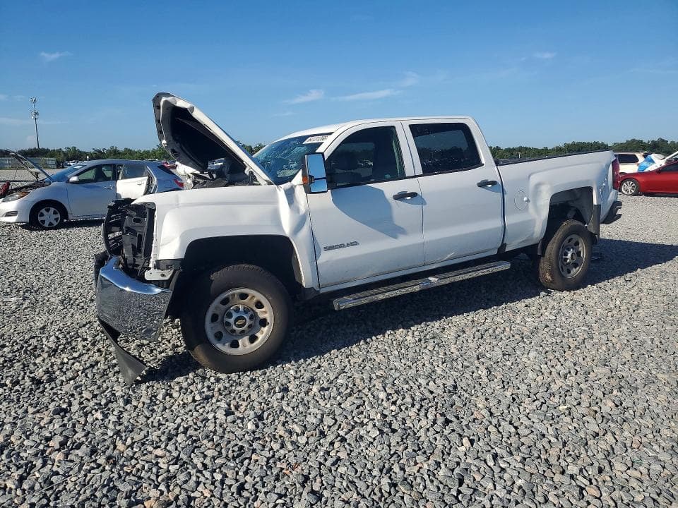 2017 CHEVROLET SILVERADO C3500 - 1