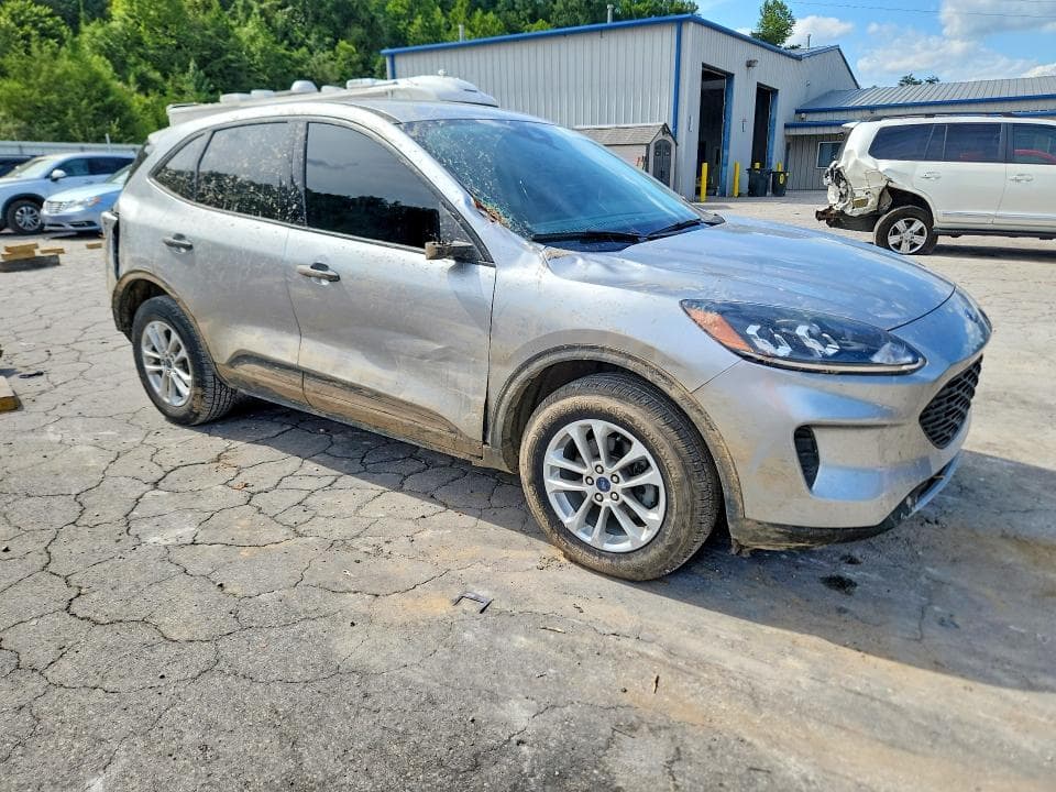 2022 FORD ESCAPE S 4