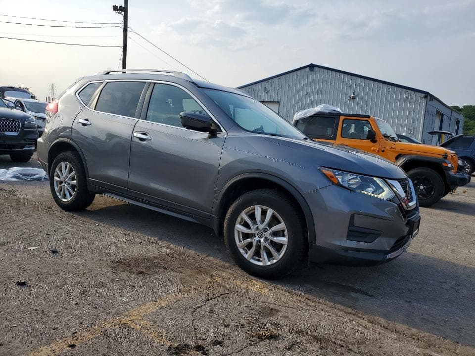 2018 NISSAN ROGUE SV 4