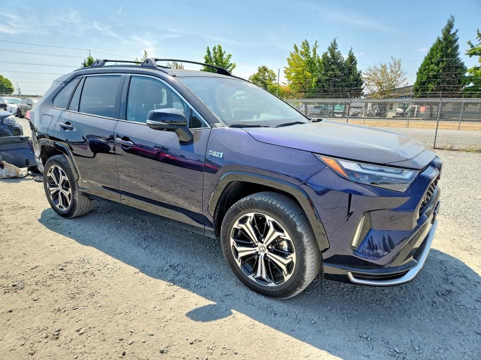 2024 TOYOTA RAV4 PRIME XSE 4
