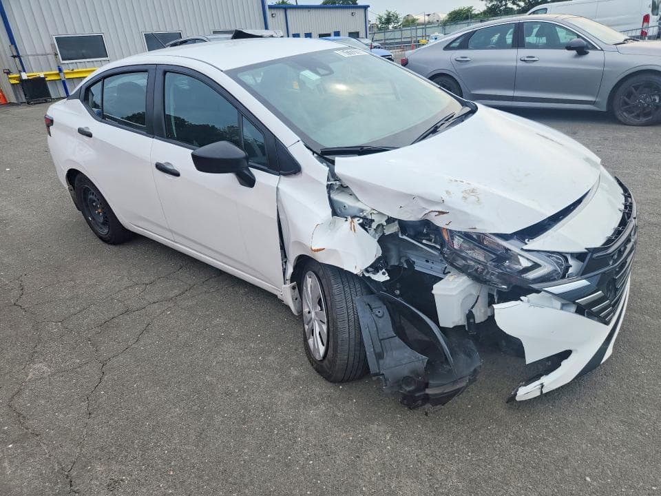 2025 NISSAN VERSA S 4
