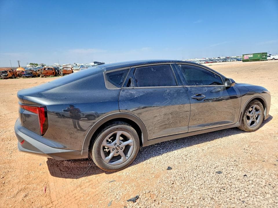 2026 KIA K4 LXS 3