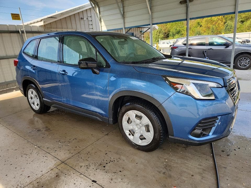 2023 SUBARU FORESTER 4