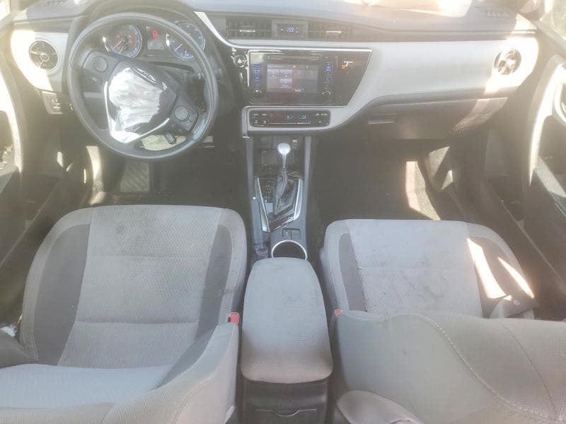 2017 TOYOTA COROLLA LE 8