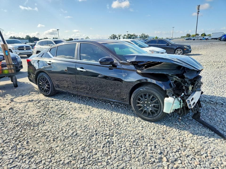 2020 NISSAN ALTIMA S 4