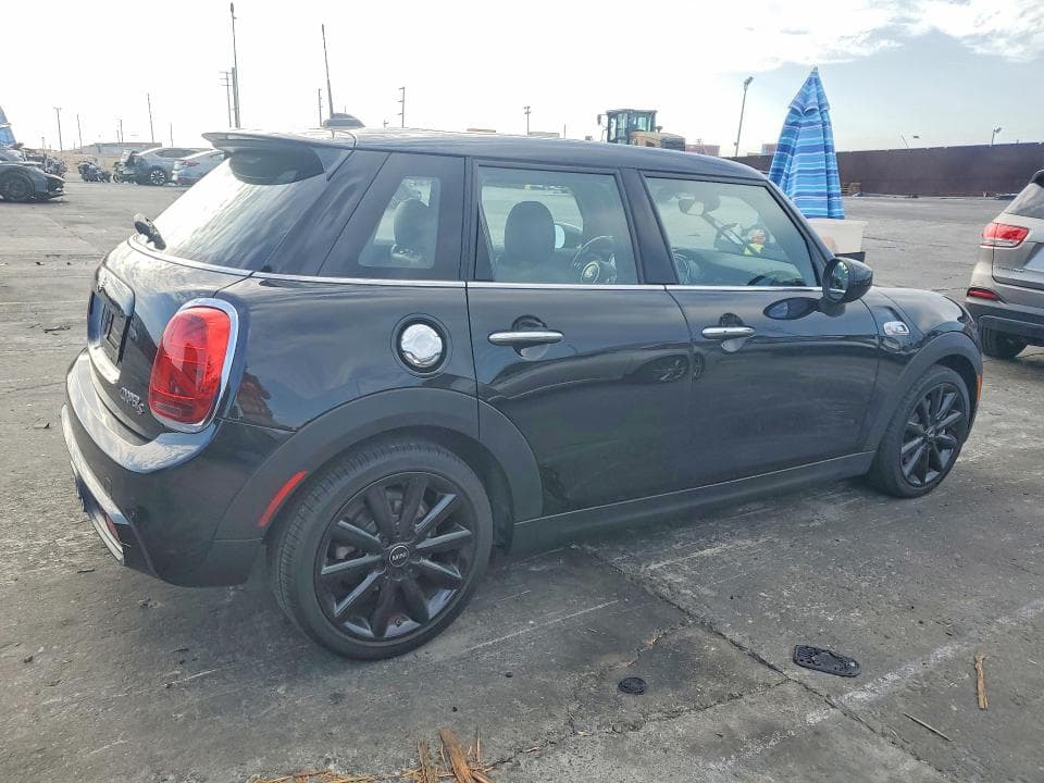 2020 MINI COOPER S 3