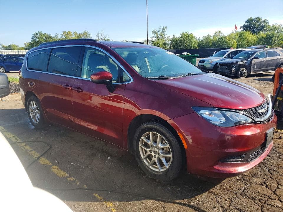2021 CHRYSLER VOYAGER LXI 4