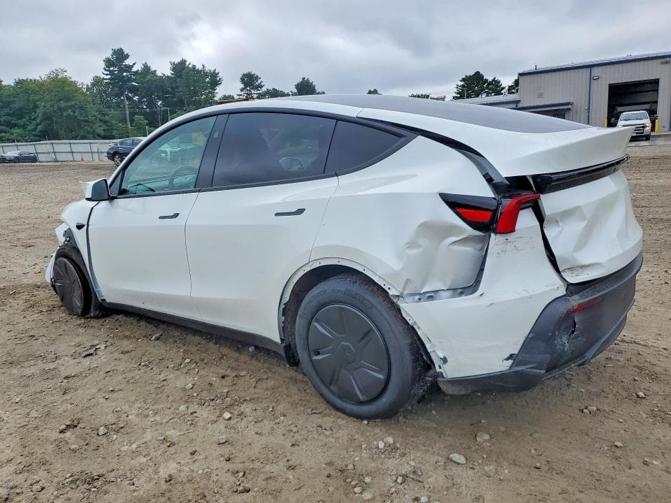 2026 TESLA MODEL  Y 2