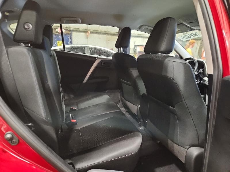 2018 TOYOTA RAV4 LE 11