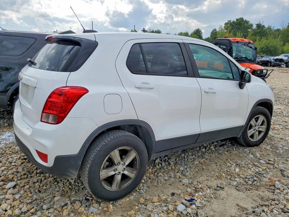 2020 CHEVROLET TRAX LS 3