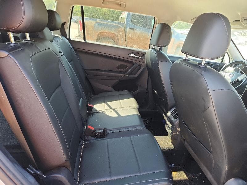 2018 VOLKSWAGEN TIGUAN SE 11