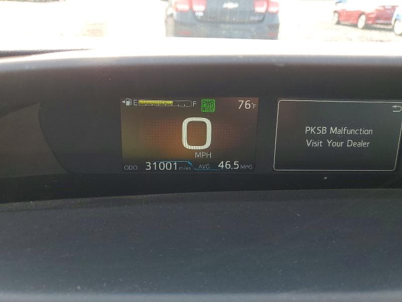 2022 TOYOTA PRIUS LE AWD-E 9
