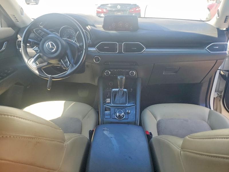 2018 MAZDA CX-5 TOURING 8