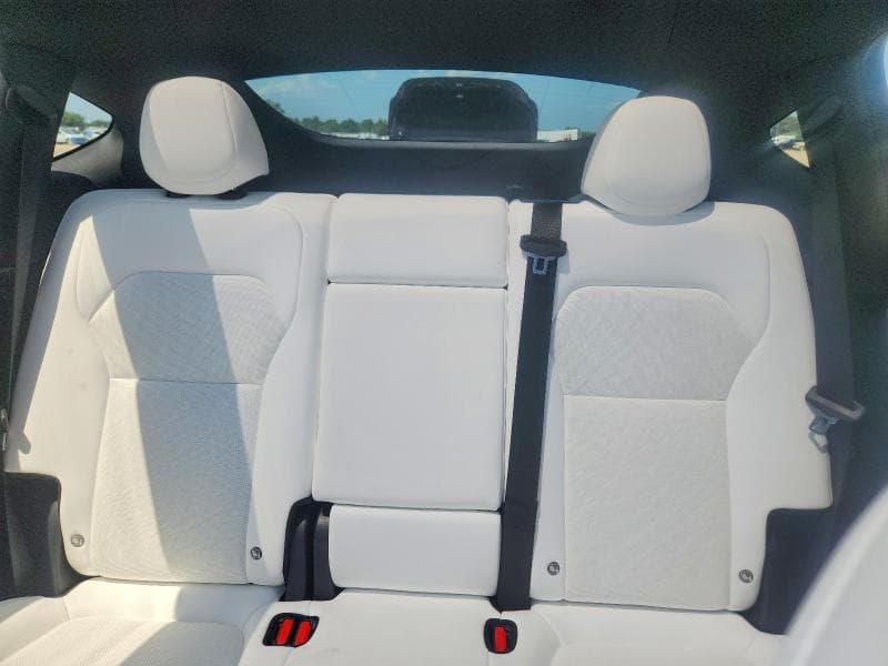 2026 TESLA MODEL Y 10
