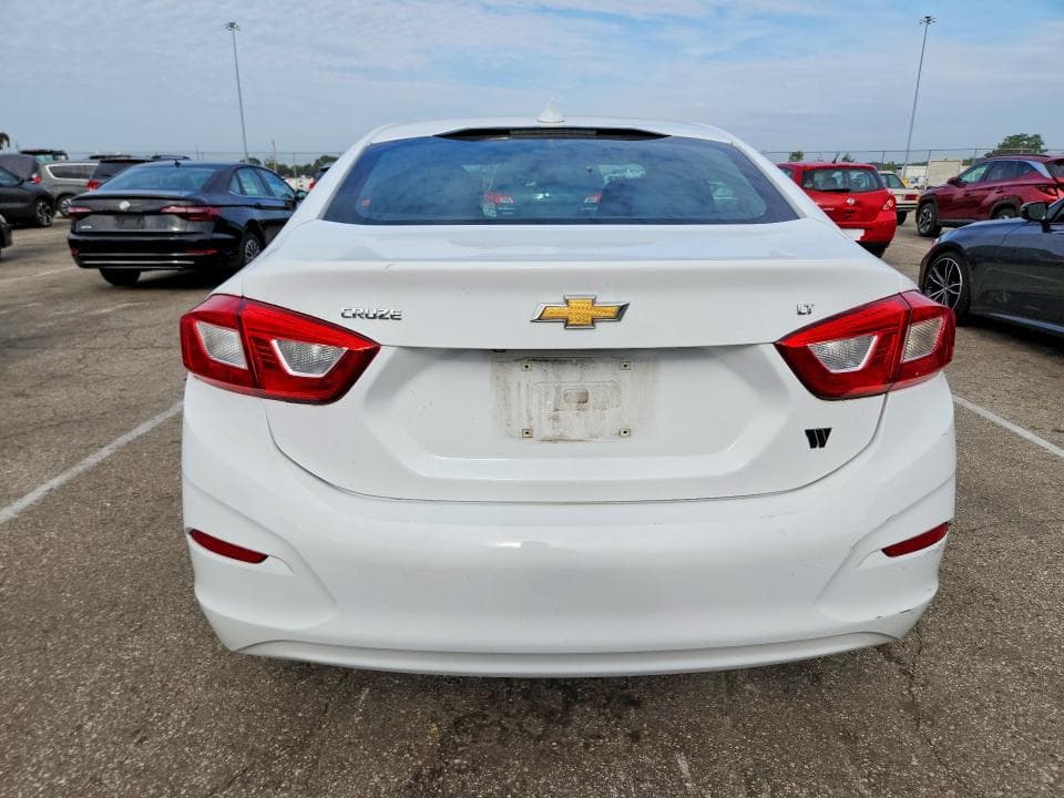 2018 CHEVROLET CRUZE LT 6