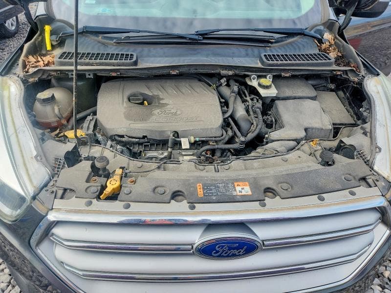 2017 FORD ESCAPE SE 11
