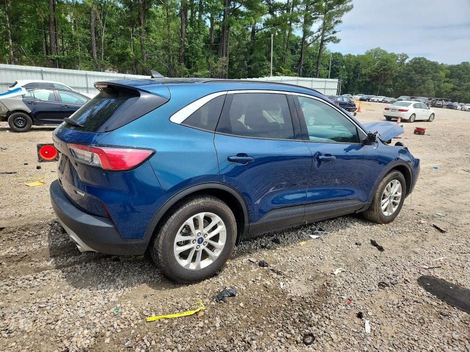 2020 FORD ESCAPE SE 3
