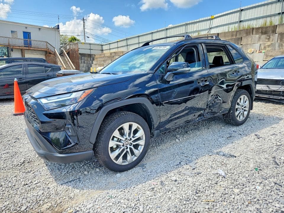 2025 TOYOTA RAV4 XLE PREMIUM - 1