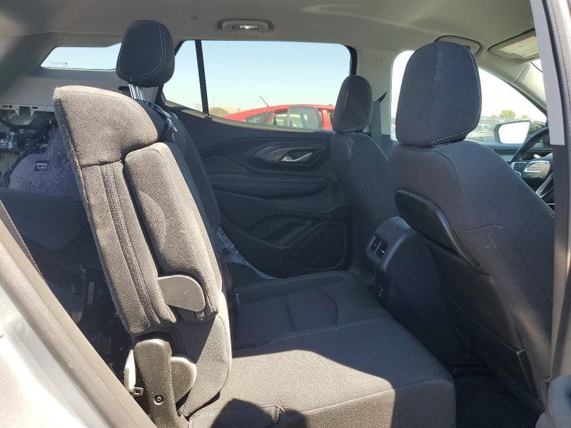 2024 GMC TERRAIN SLE 11