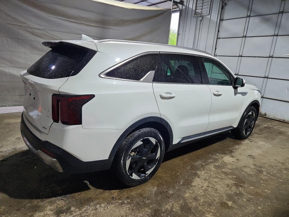 2025 KIA SORENTO EX 3