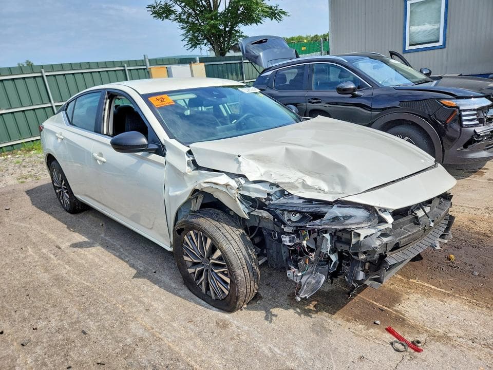 2026 NISSAN ALTIMA SV 4