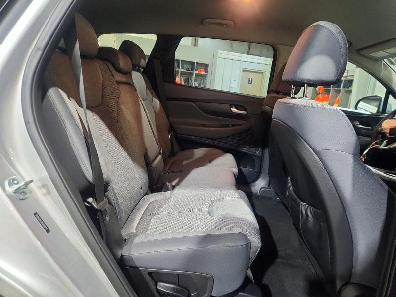 2022 HYUNDAI SANTA FE SEL 11