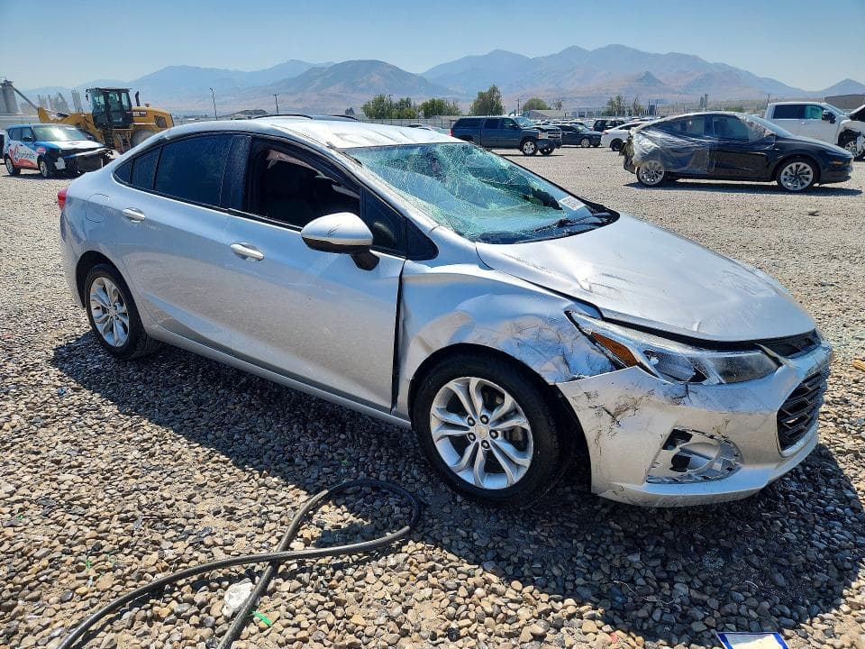 2019 CHEVROLET CRUZE LS 4