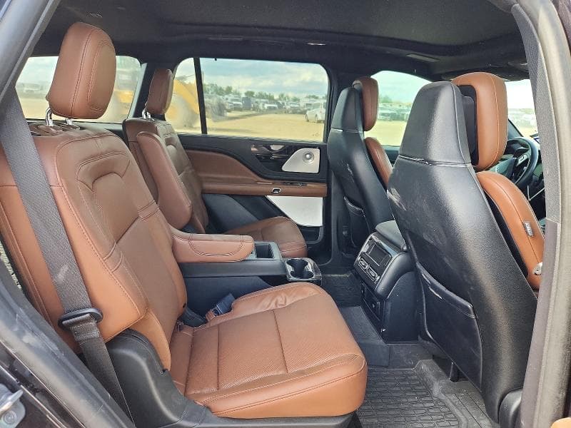 2023 LINCOLN AVIATOR RESERVE 11