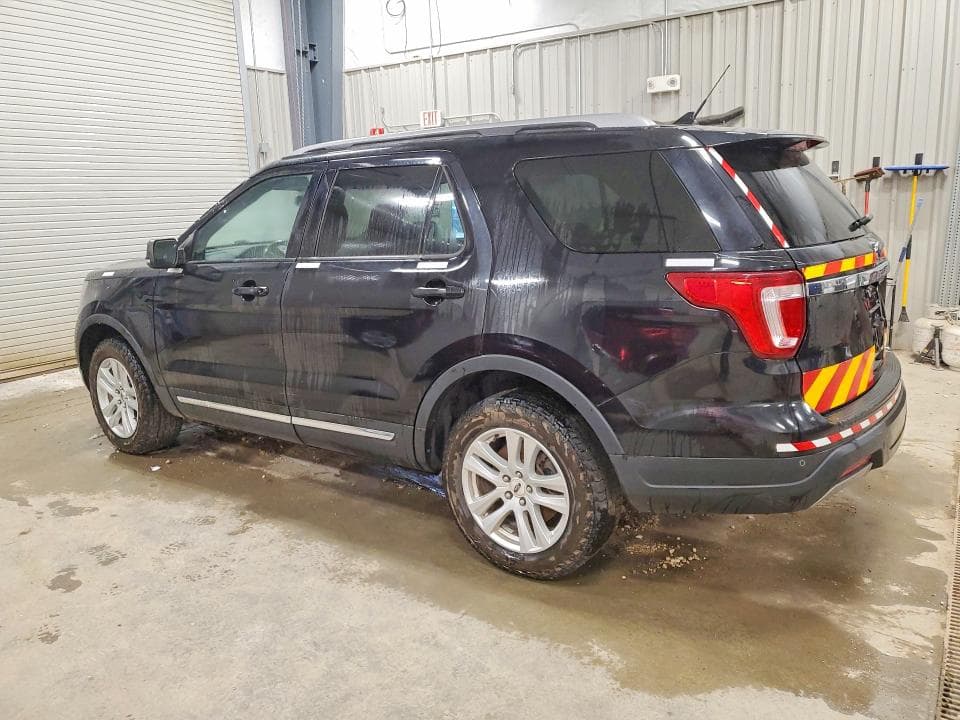 2019 FORD EXPLORER XLT 2