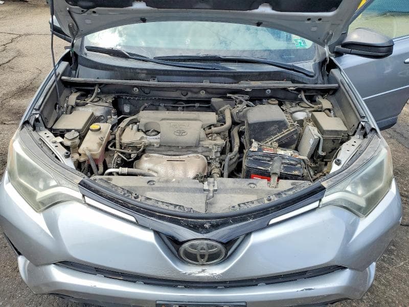 2017 TOYOTA RAV4 LE 11