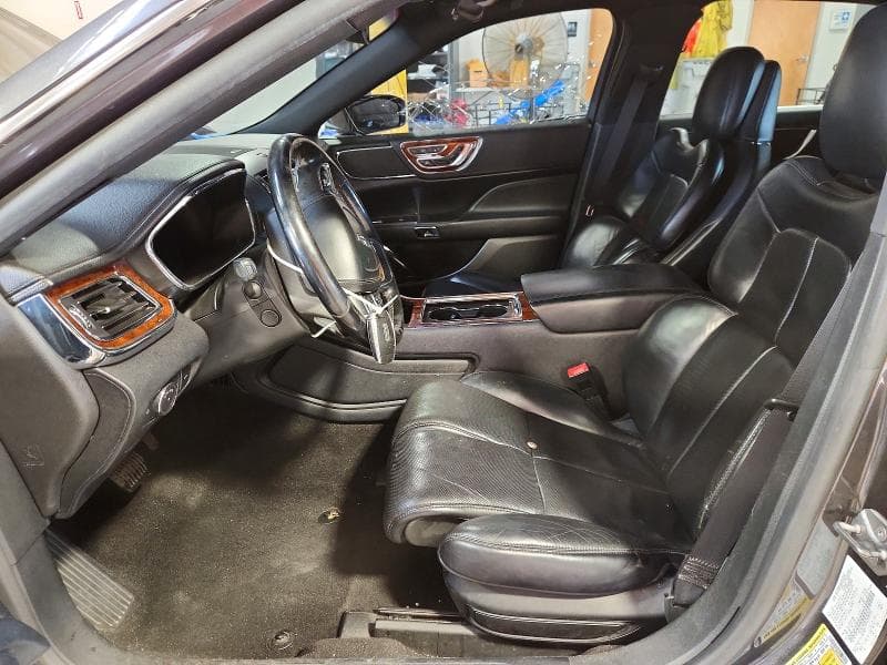 2019 LINCOLN CONTINENTAL SELECT 7