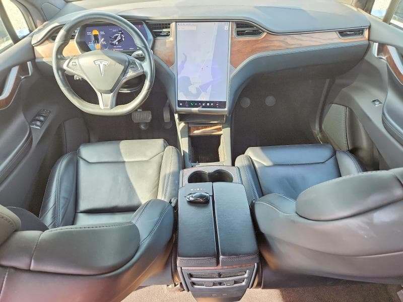 2019 TESLA MODEL X 8