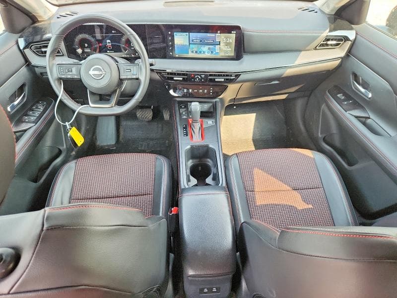 2025 NISSAN KICKS SR 8