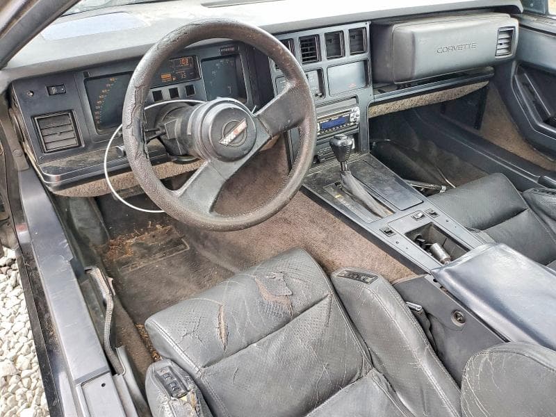 1986 CHEVROLET CORVETTE 8