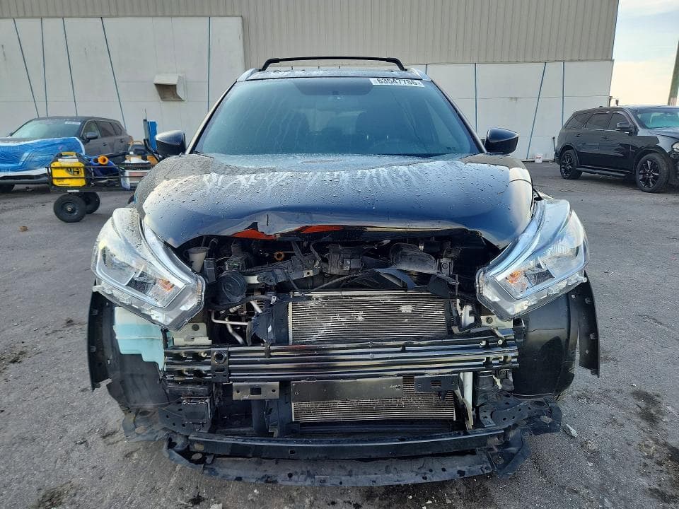 2018 NISSAN KICKS SV 5