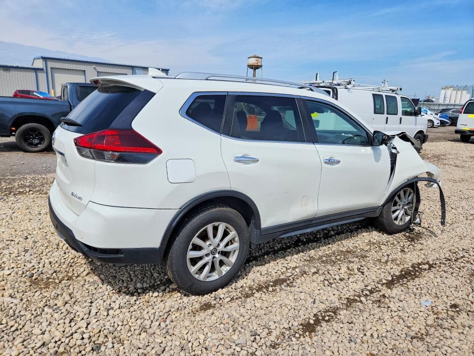 2019 NISSAN ROGUE SV 3
