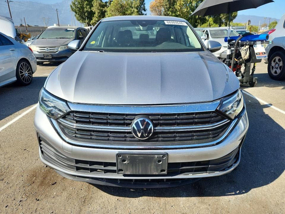 2023 VOLKSWAGEN JETTA SE 5