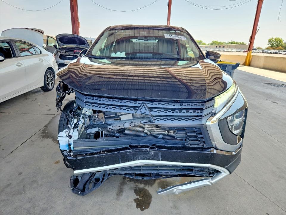 2025 MITSUBISHI ECLIPSE CROSS SE 5