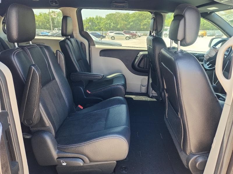 2019 DODGE GRAND CARAVAN SXT 11