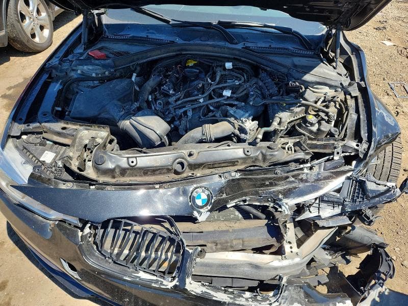 2018 BMW 330 XI 11